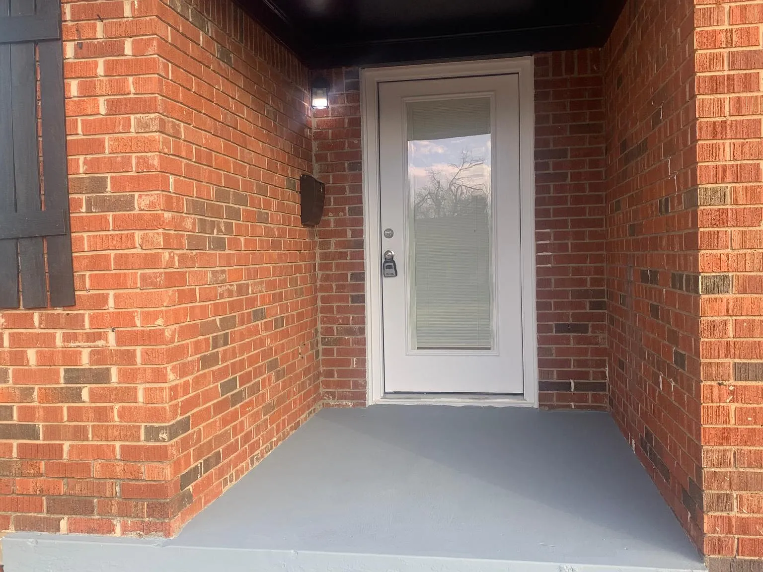 2 bed, 1100 sqft, $1,350 — Photo 2