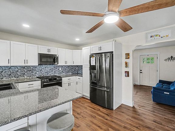 4th image of 1349 Lela Ln