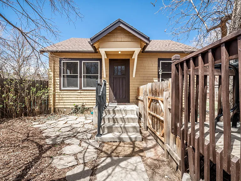 1214 N Wahsatch Ave — Photo 13