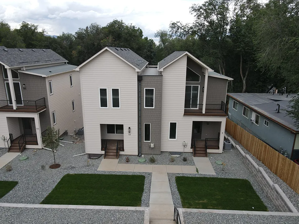 13 Noyer Ct