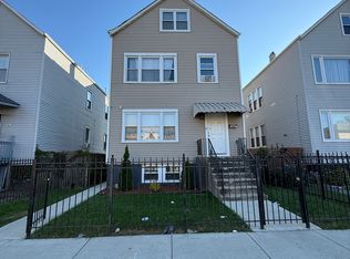 2507 W 71st St #4, Chicago, IL 60629