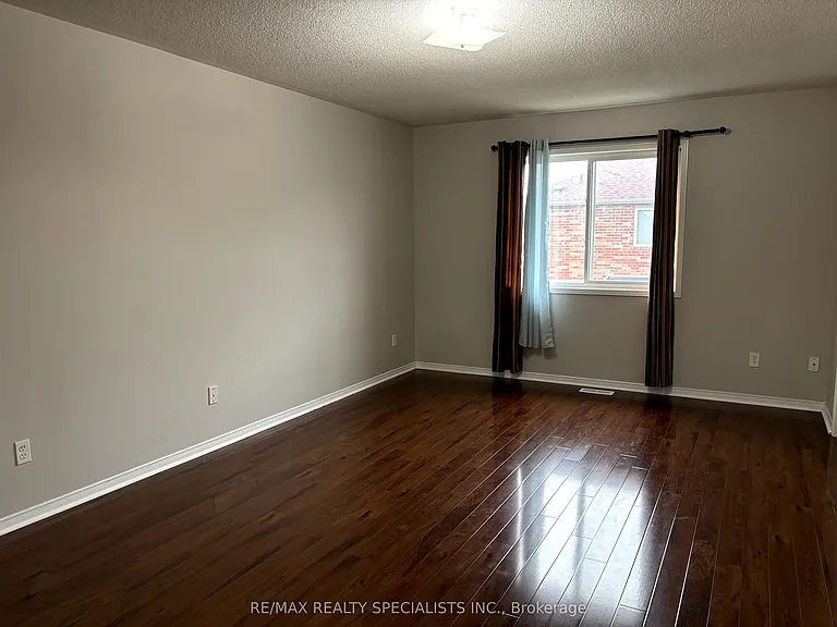 47 Hollingsworth Cir — Photo 8