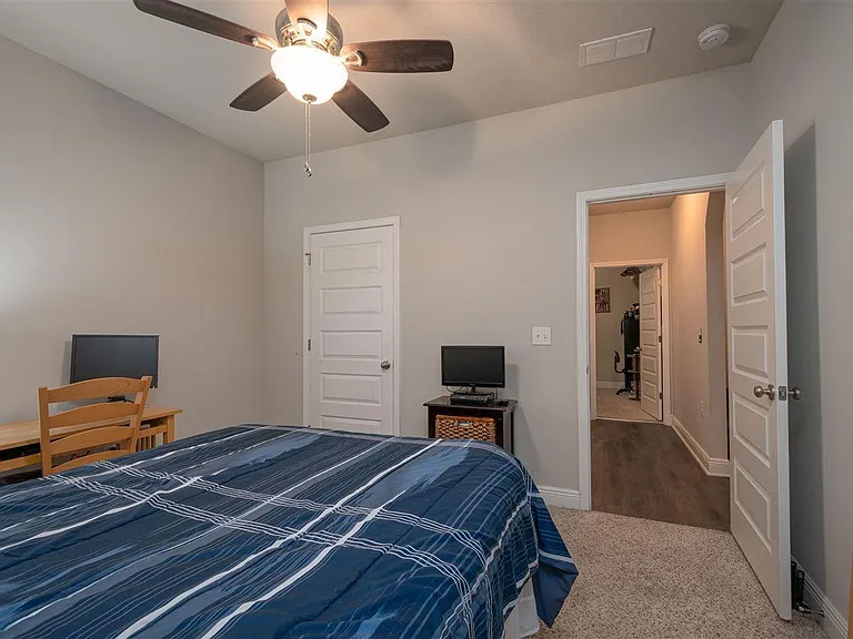 3642 Hawks Landing Cir — Photo 14