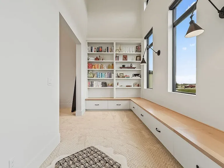 Reading Area