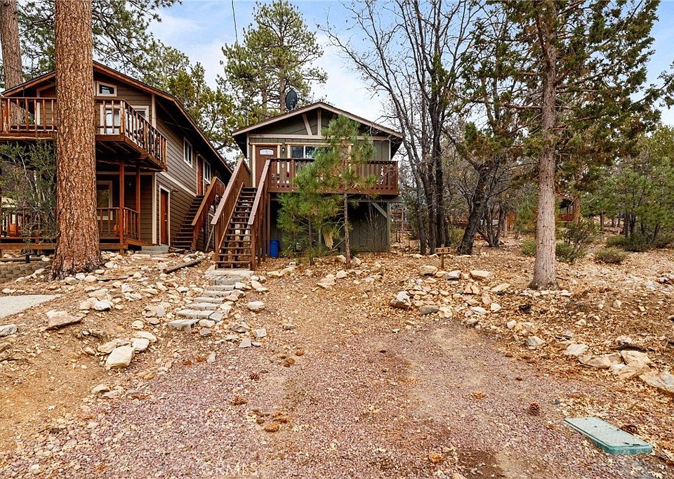 1st image of 861 Kern Ave