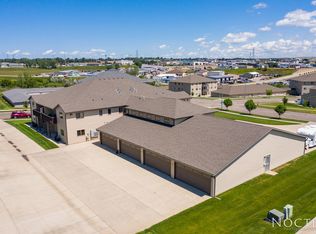 3417 Sharloh Pl, Bismarck, ND 58501