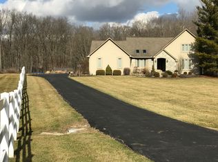 6930 Cook Rd, Powell, OH 43065