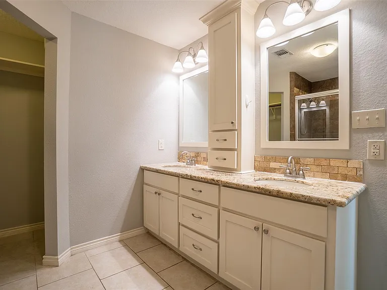140 Lakewood Dr — Photo 20