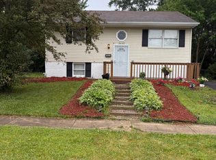 2422 222nd St, Sauk Village, IL 60411