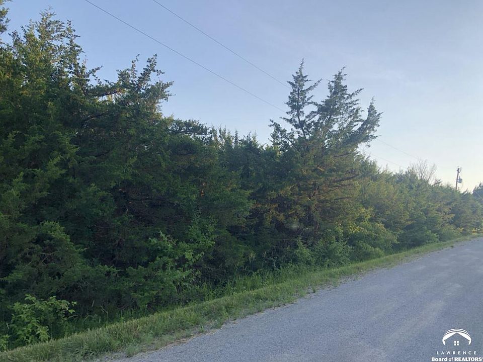 2nd image of 7949 Blue Mound Dr