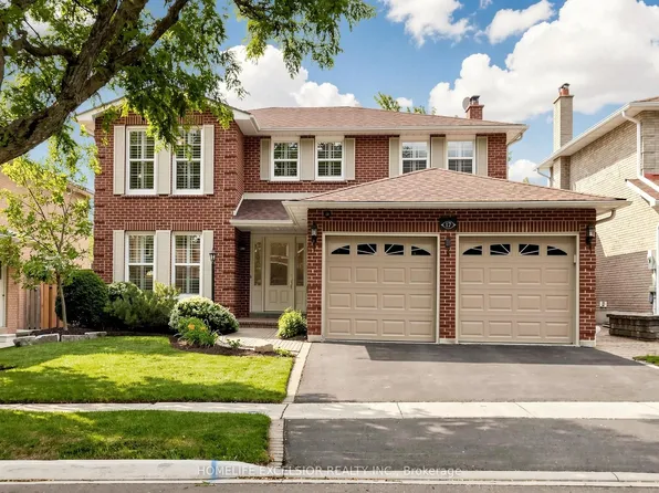 17 Black Cherry Dr, Markham, ON L3P 4L6