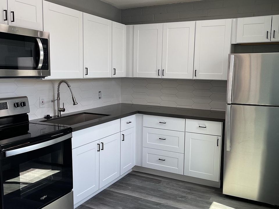 1st image of 5124 N 21st Ave #8