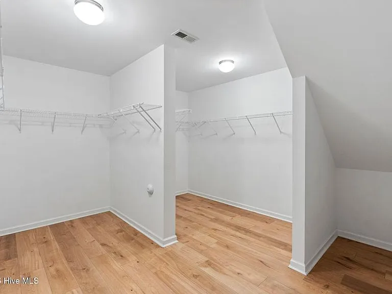 3912 Willowick Park Dr — Photo 21