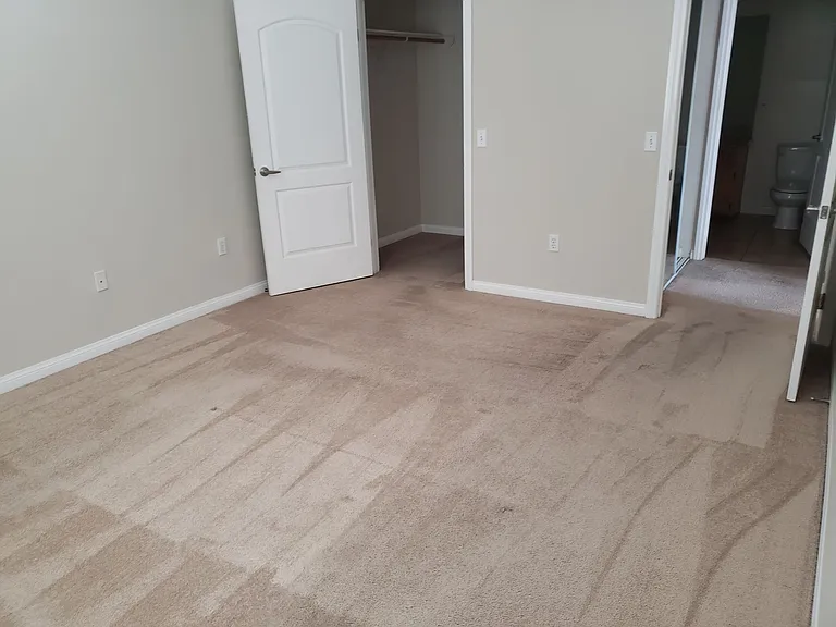 Sedona Apartments — Photo 11