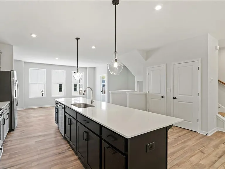 2676 Creek View Ter — Photo 5