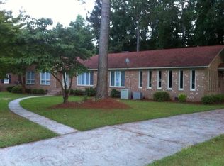 2904 Walnut Cir, Kinston, NC 28504