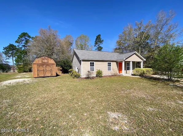 8581 Heirloom Drive NE, Leland, NC 28451