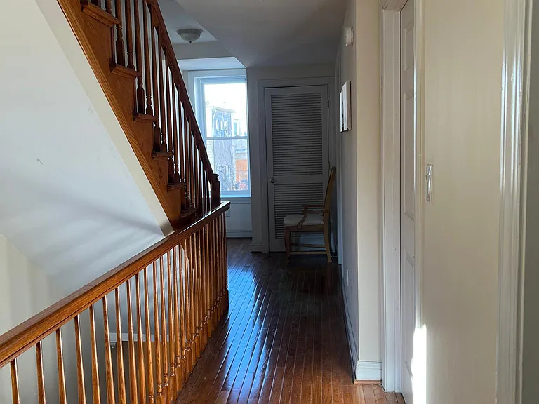 Level 2
Hallway