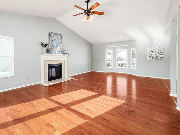 3rd image of 1033 Brittany Dr