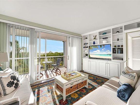 4th image of 5501 Heron Point Dr APT 302