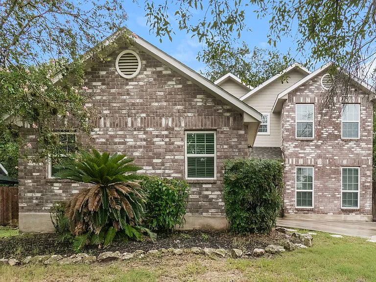 7310 Oswego Dr — Photo 4