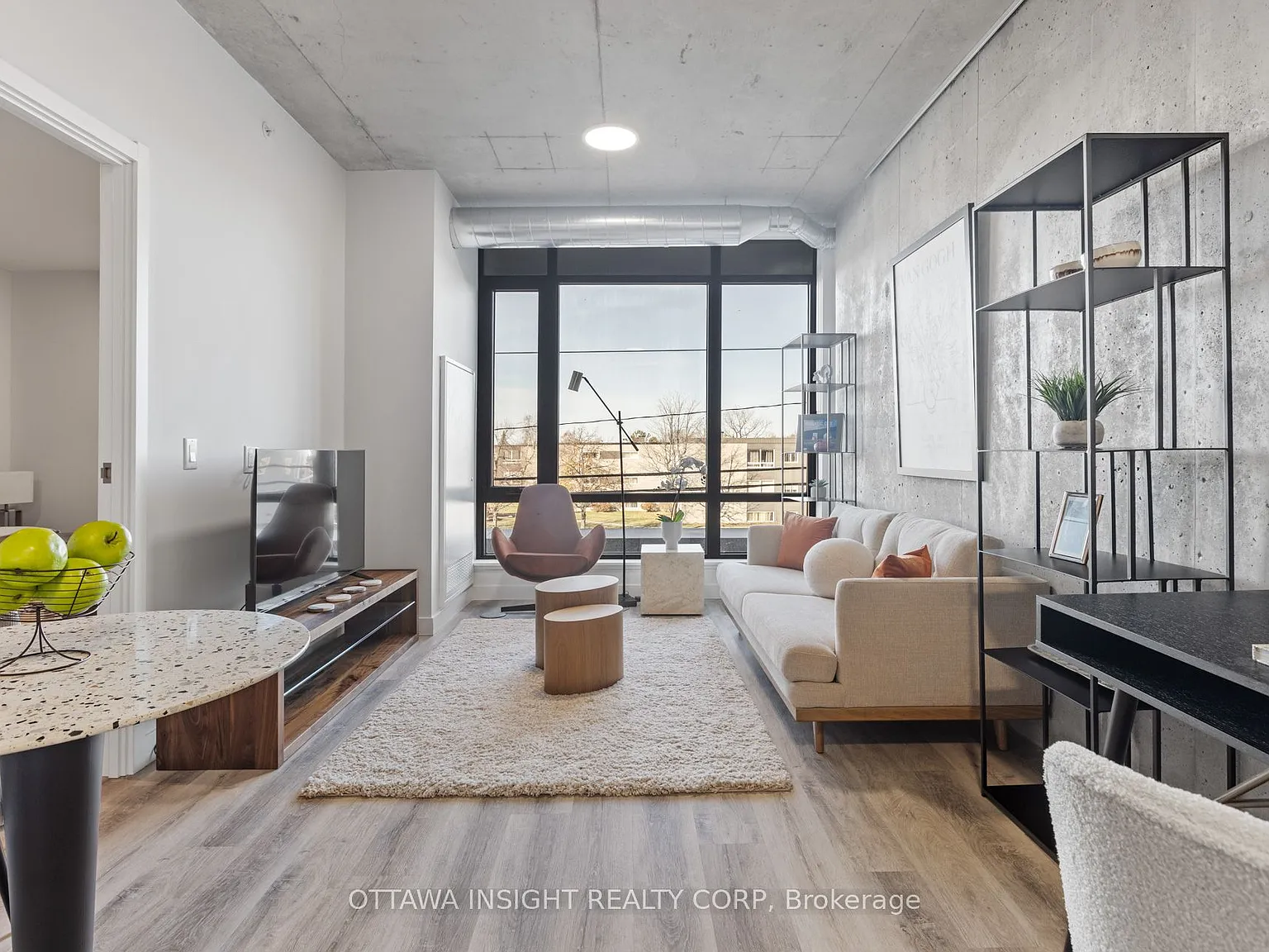 2 bed, $2,470 — Photo 4