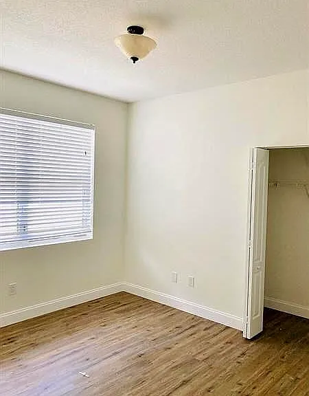 10752 Oak Bend Way — Photo 14