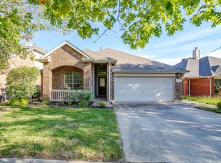 10708 Highland Ridge Rd, Fort Worth, TX 76108