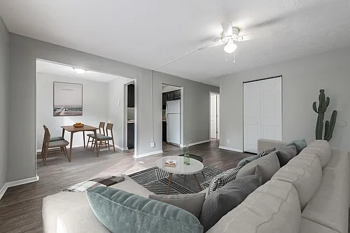 Avalon Apartments Photo 1