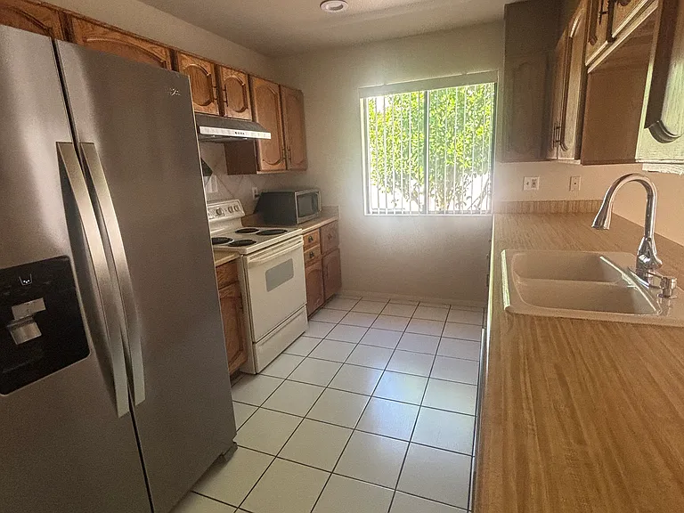 16618 E Ashbrook Dr #B — Photo 10