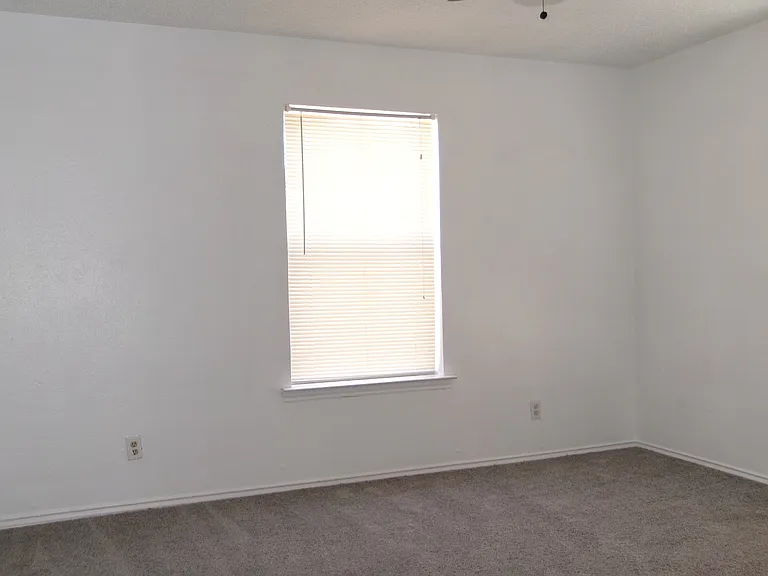 754 E Warrior Trl #D — Photo 10