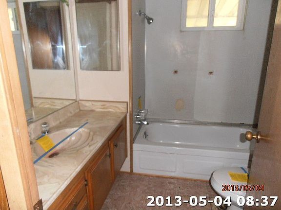 5th image of 6403 197th St E