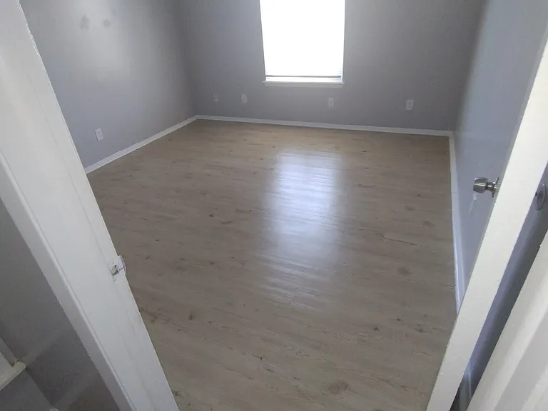 Large bedroom
