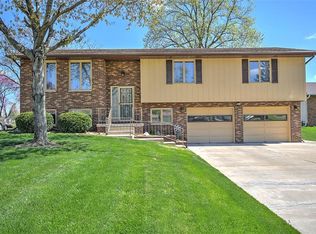 4272 Huston Hills Rd, Decatur, IL 62526