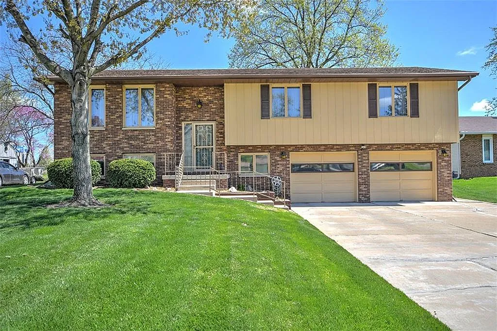 4272 Huston Hills Rd photo 1
