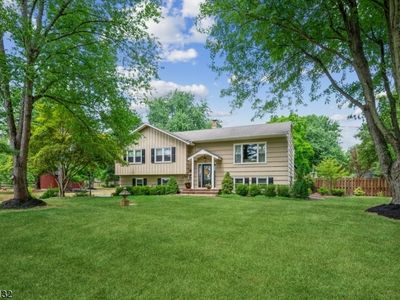 136 Readington Rd, Whitehouse Station, NJ, 08889