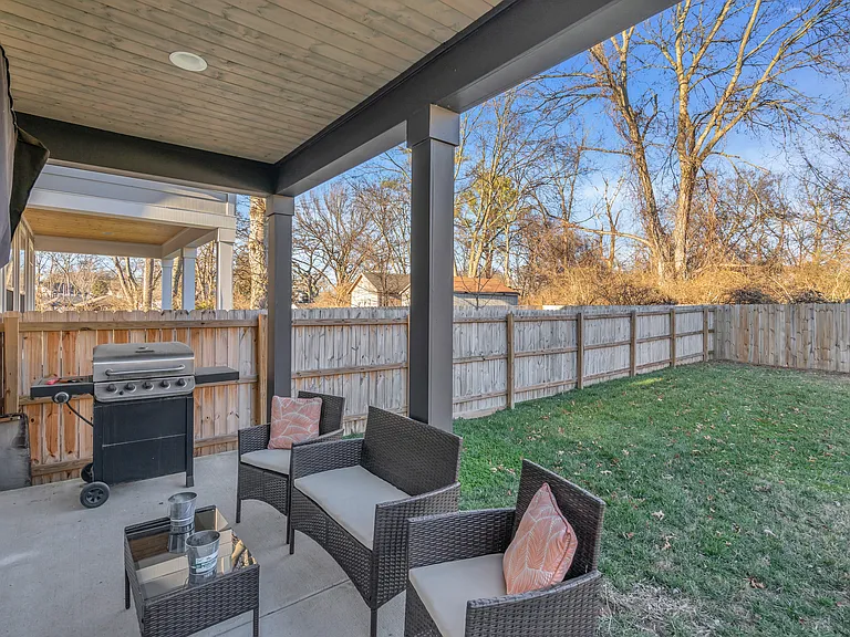 502A Croley Dr — Photo 26