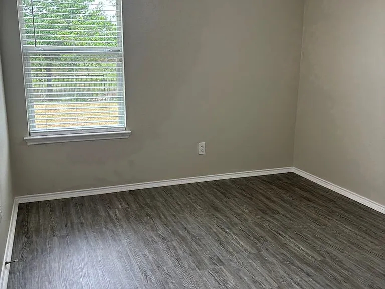 11405 Gloriosa Dr — Photo 18