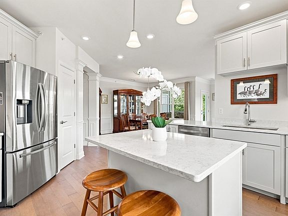 5th image of 4 Francis Dr #412