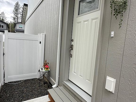 3rd image of 3712/3714 S Phoebe St