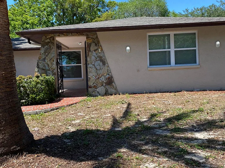 7221 San Salvadore Dr — Photo 2