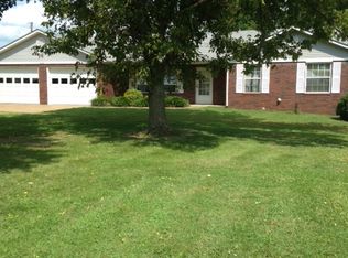 5529 Blackland Rd, Pleasant Plains, AR 72568