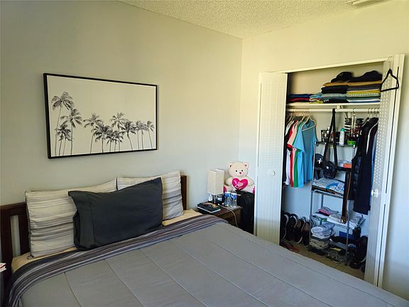 4th image of 5180 NE 6th Avenue #620