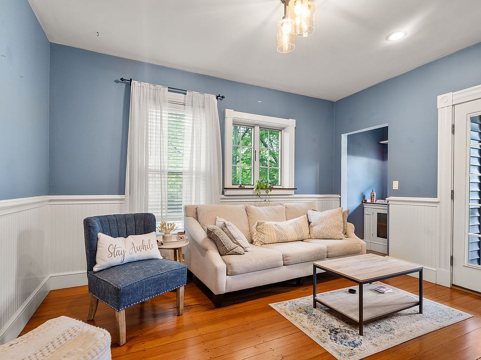 1st image of 301 Savin Hill Ave #2