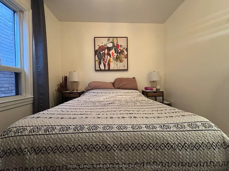 39 Lappin Ave #UPPER — Photo 17
