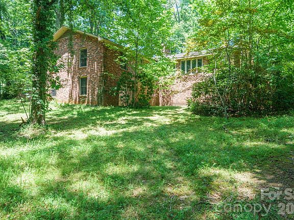 5th image of 1729 Brentwood Dr