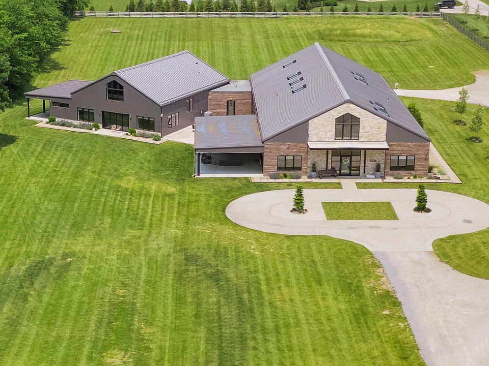 1st image of 3226 Bean Oller Rd