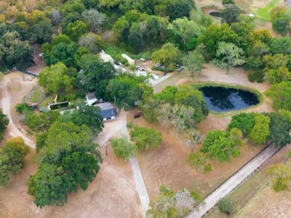 2757 Lancer Rd, Greenville, TX 75401