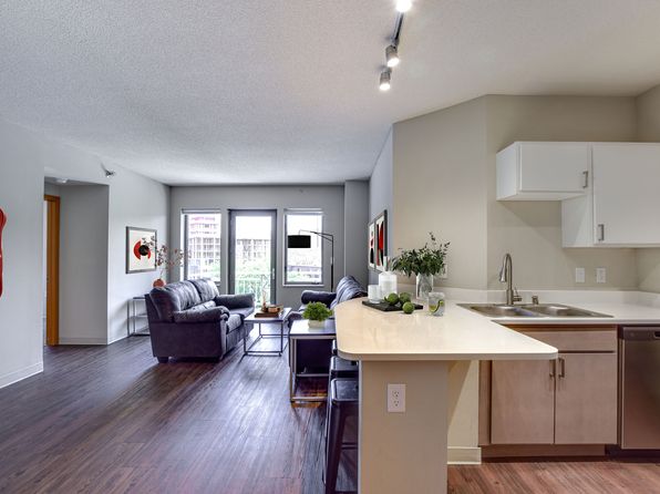 535 W Johnson St #2-778674