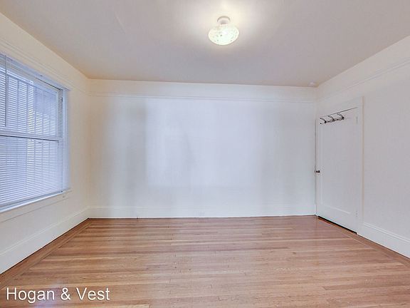 4th image of 1112 Larkin St #103